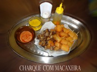 /album/cardapio/prato-de-charque-com-macaxeira-jpg/